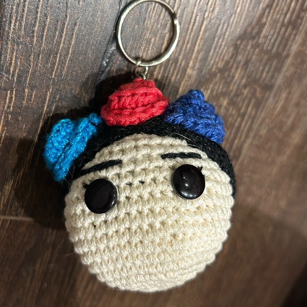 Frida Khalo Keychain crochet